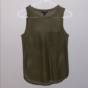 Banana Republic Tank-top.